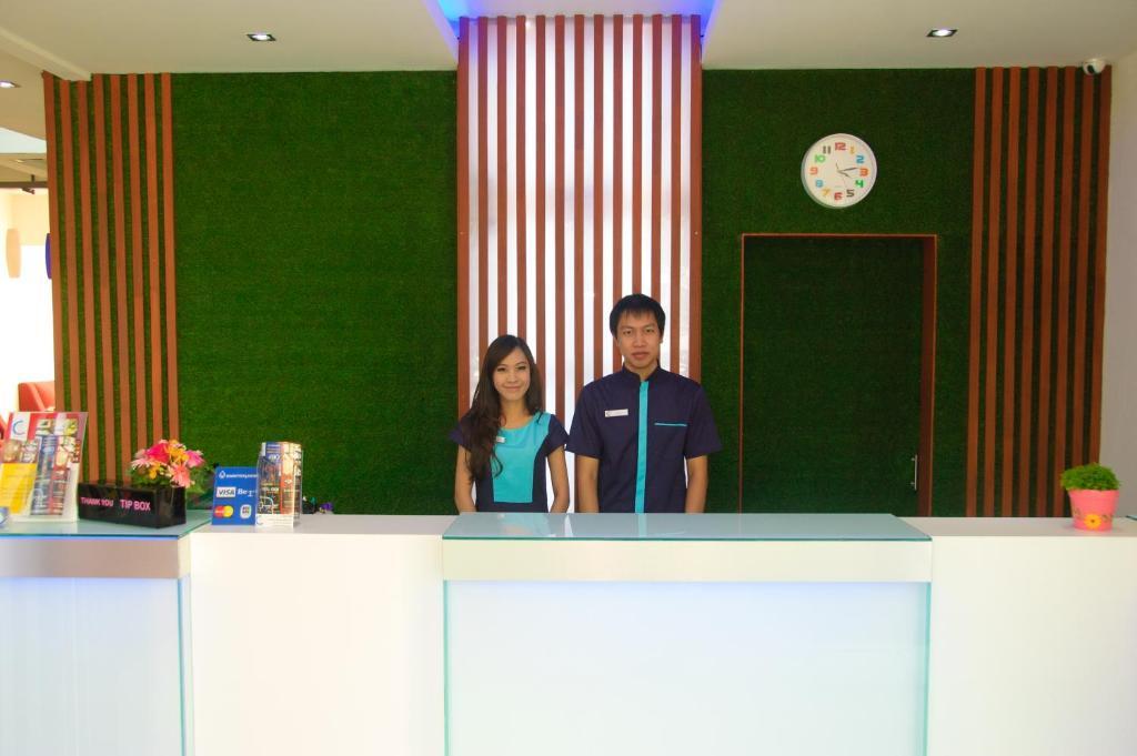 7 Days Hotel Chiang Mai Dış mekan fotoğraf